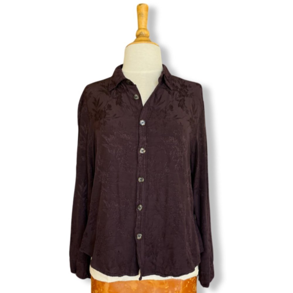 CP Shades Vintage Embroidered Floral Long Sleeve Top